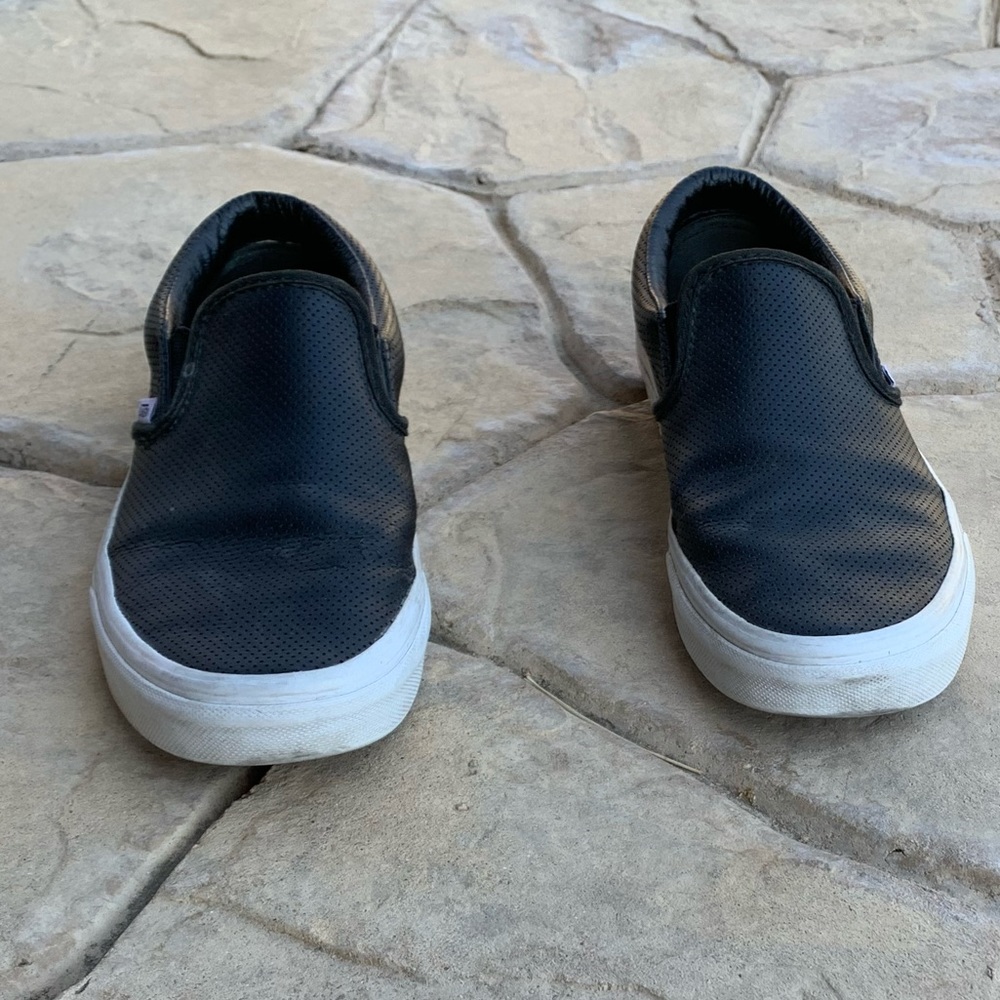 Vans slip on